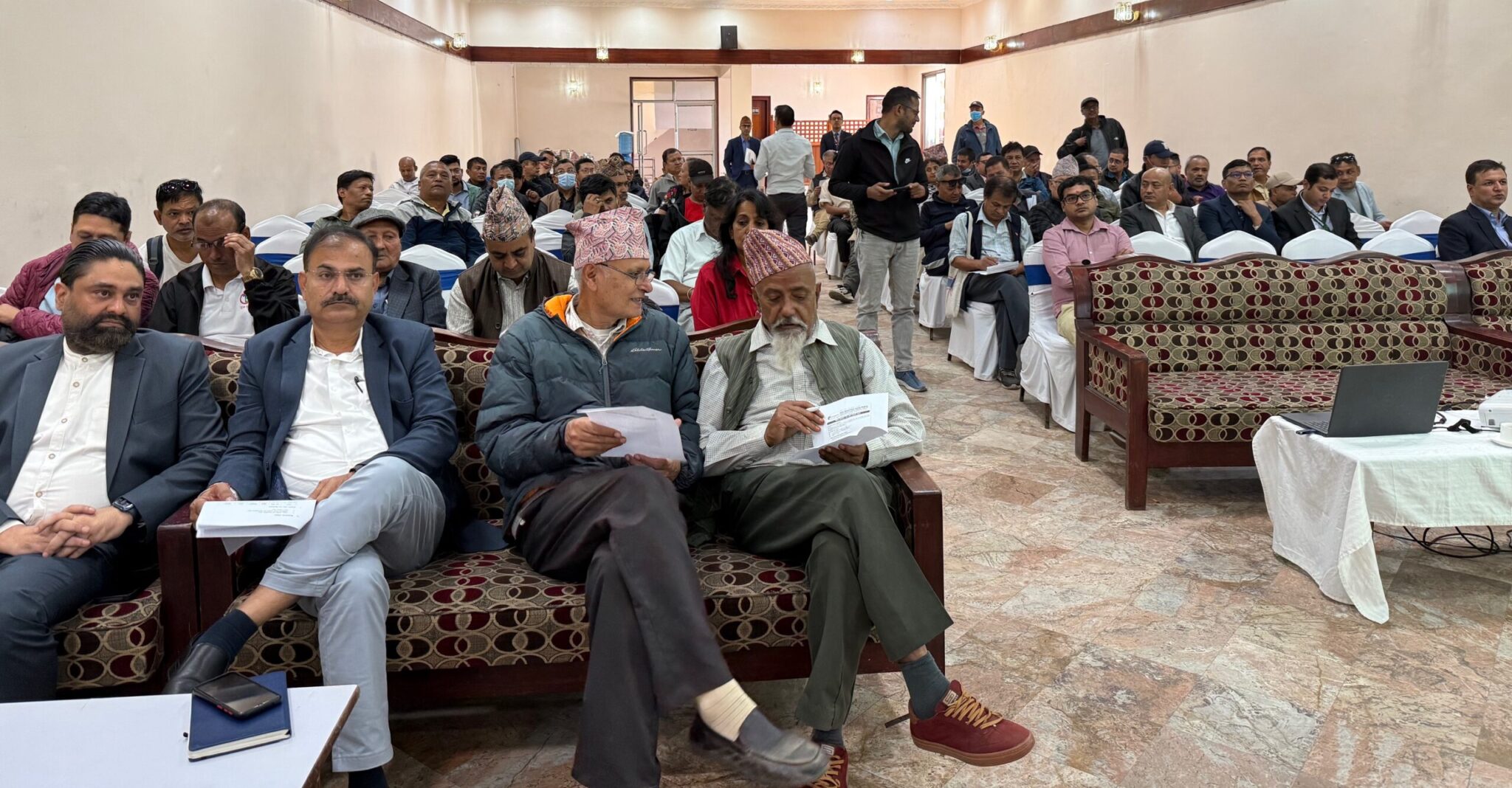 हकप्रद निष्काशन प्रस्ताव पारित गर्दै सकियो नेपाल वेयरहाउजिङ्ग कम्पनीको विशेष साधारण सभा