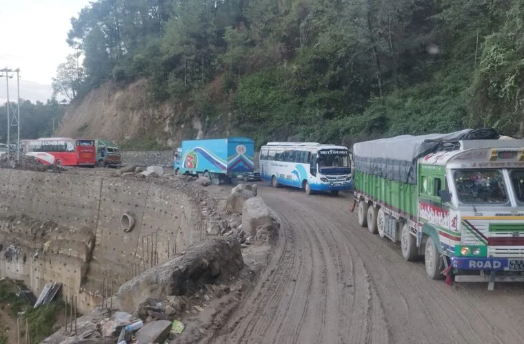 नागढुङ्गा–मलेखु सडक खण्ड एक साताको लागि आंशिक बन्द हुने