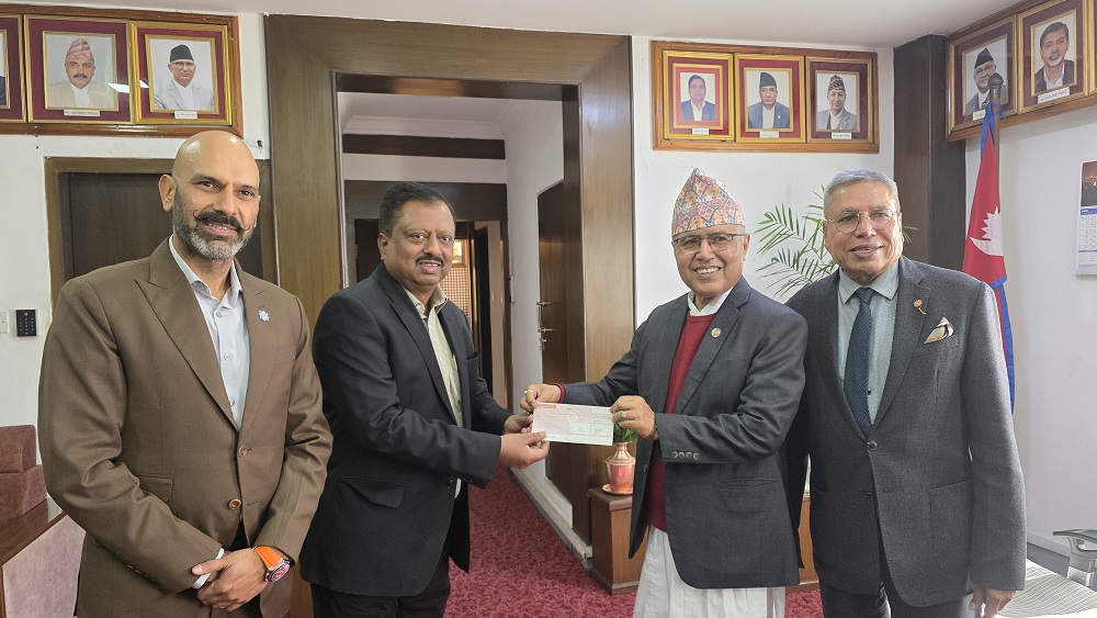 नेपाल लाइफले गर्यो भौतिक पूर्वाधार पुन:निर्माण कोषमा १ करोड ५० लाख सहयोग