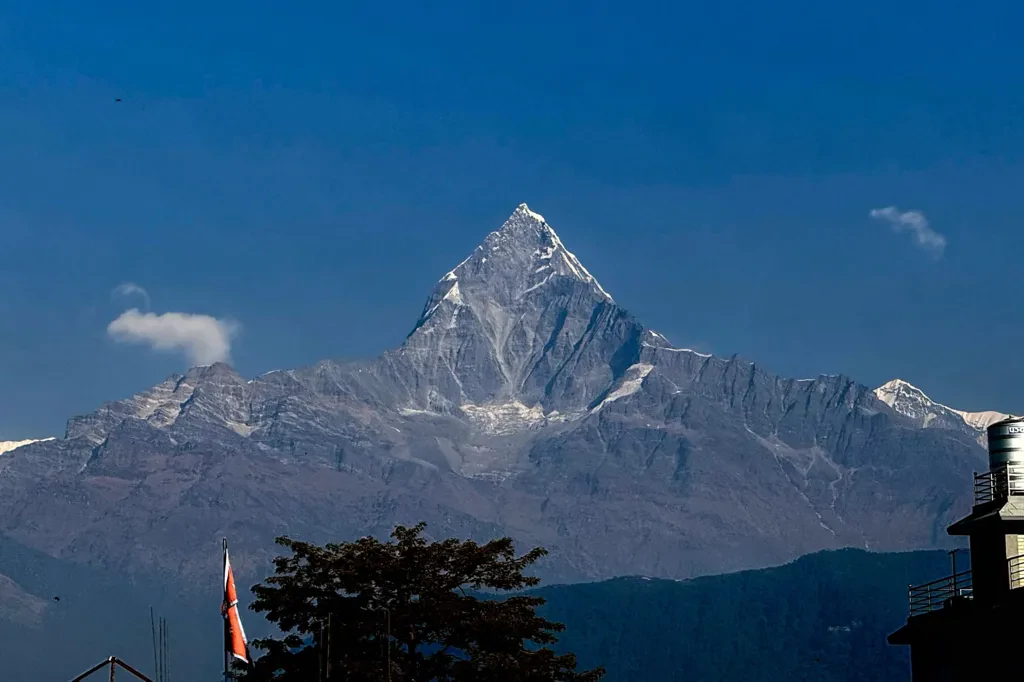 हिउँ नपरेपछि कालापत्थर बन्दै हिमाल: पानीको संकट र विपद्को जोखिम बढ्यो