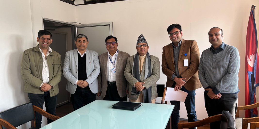 नेपालका लागि आयातित सामान भारतीय भूमिमा ढुवानी गर्दा समस्या भइरहेको व्यवसायीको गुनासो