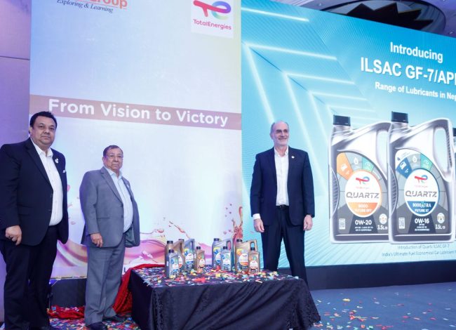 टोटल इनर्जिज र लक्ष्मी ल्युब आयलद्वारा ललितपुरमा टोटल क्वार्ट्ज अटो सर्भिसेजको आउटलेट स्थापना