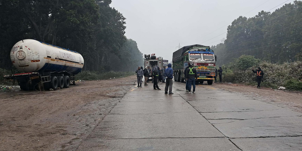 ‘ओभर लोड’ बोक्ने २० बढी सवारी चालक कारबाहीमा