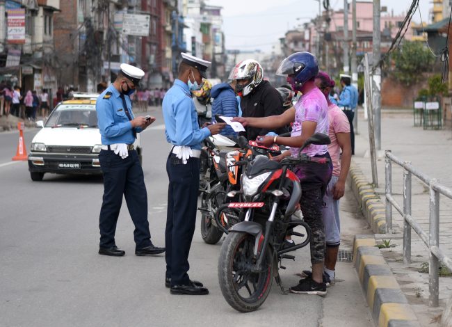 ट्राफिक कारबाहीबाट एकै दिन २२ लाख ७४ हजार राजस्व सङ्कलन