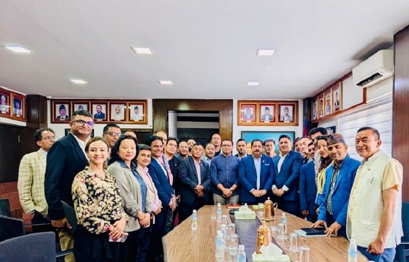 आर्थिक रूपान्तरणको बजेट ल्याउन महासंघको सुझाव, पुराना ढाँचा तोड्ने अर्थमन्त्रीको प्रतिबद्धता