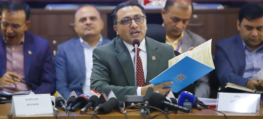 मूल्य अभिवृद्धिकरको बिललाई नै लट्री टिकट बनाएर उपभोक्तालाई लखपति बनाउँछौँ : अर्थमन्त्री
