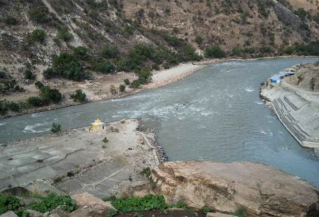 प्राकृतिक सौन्दर्य र व्यापारको केन्द्र बन्दै दोमुख