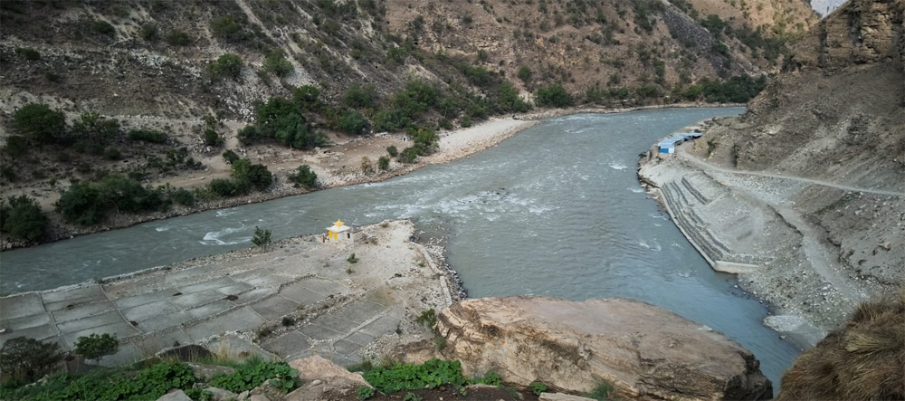 प्राकृतिक सौन्दर्य र व्यापारको केन्द्र बन्दै दोमुख