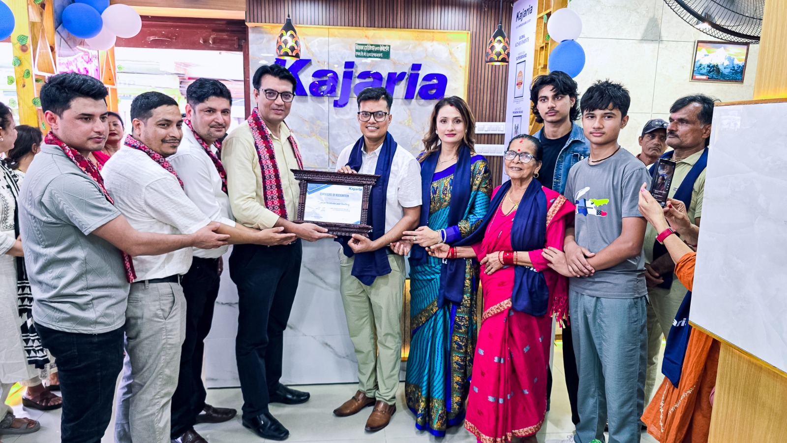 कजारिया रमेश टायल्सको नयाँ शोरुम चितवनको रत्ननगरमा