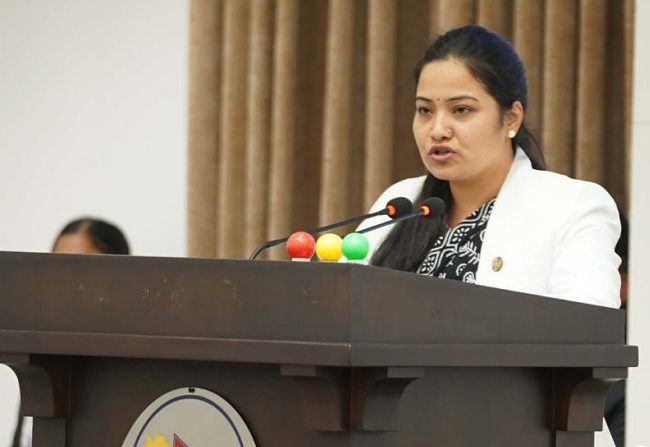 जीबी राईलाई किन नसमातेको भन्ने प्रश्नमा सहकारीमन्त्री: फरार धेरै छन्, कस-कसलाई ल्याउनुपर्छ ल्याउँछौँ