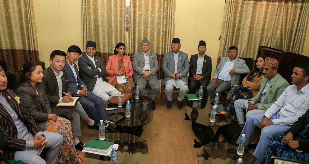 विपक्षी दलहरूको अडान : सीमाबारे बालेनको अभिव्यक्ति हटाउनैपर्छ