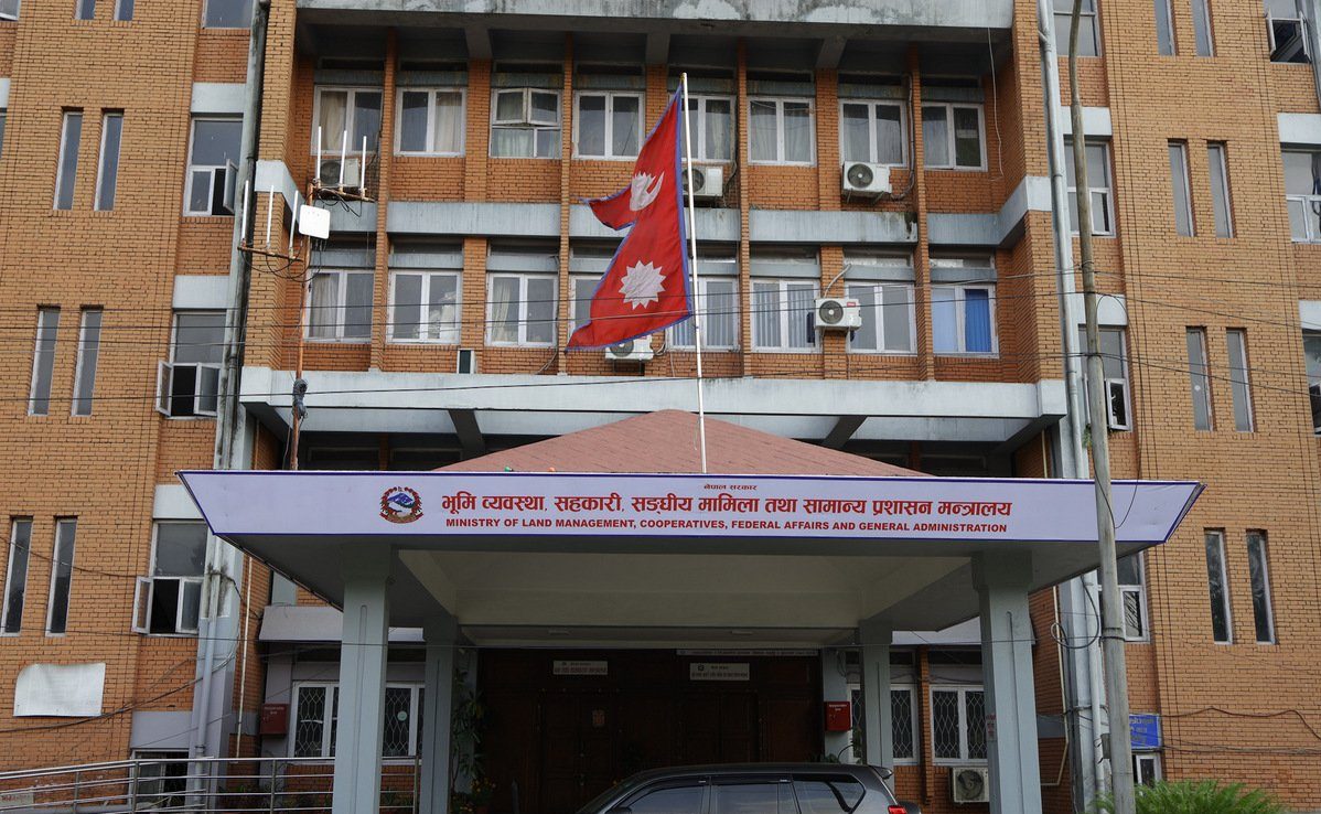 कर्मचारीहरूलाई निर्देशन– विपद्को समयमा कार्यालय नछाड्नू