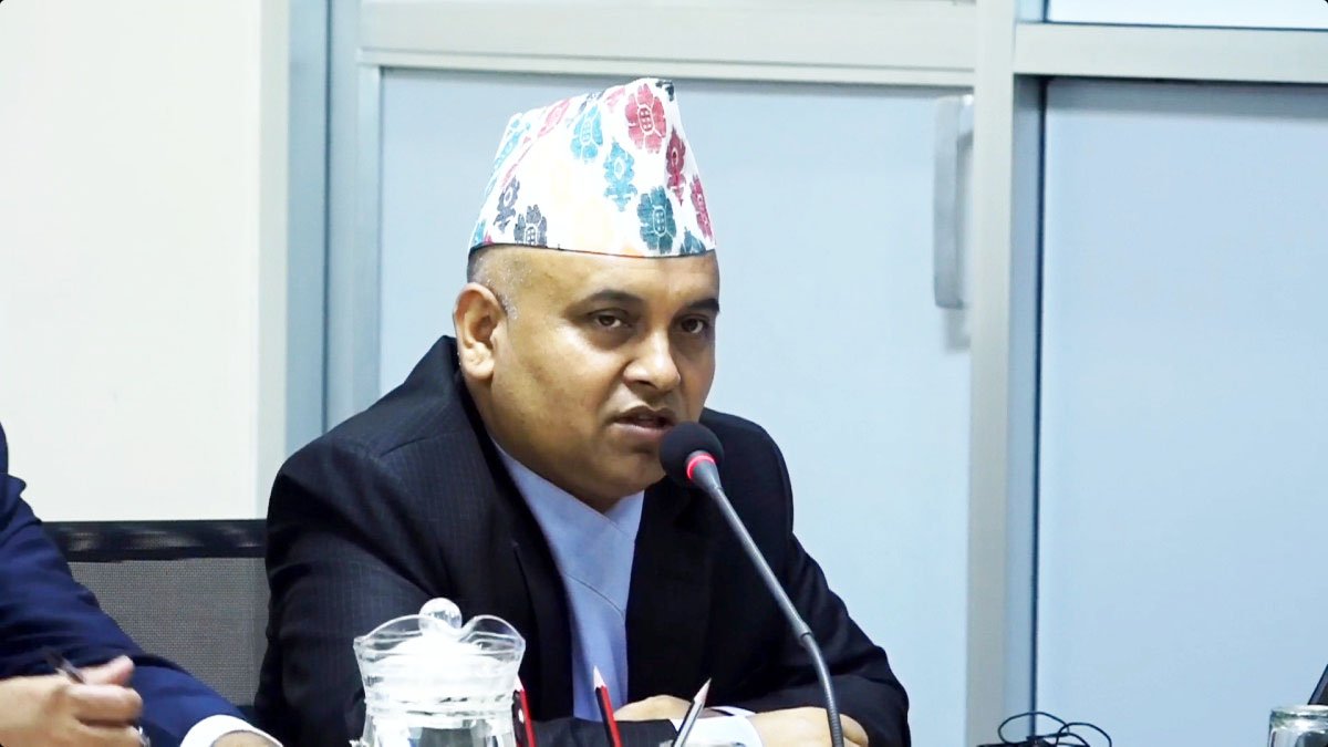आपूर्ति सहज बनाउन पुनः १४.२ केजीकै पूरा सिलिन्डर कार्यान्वयन :  सचिव राउत
